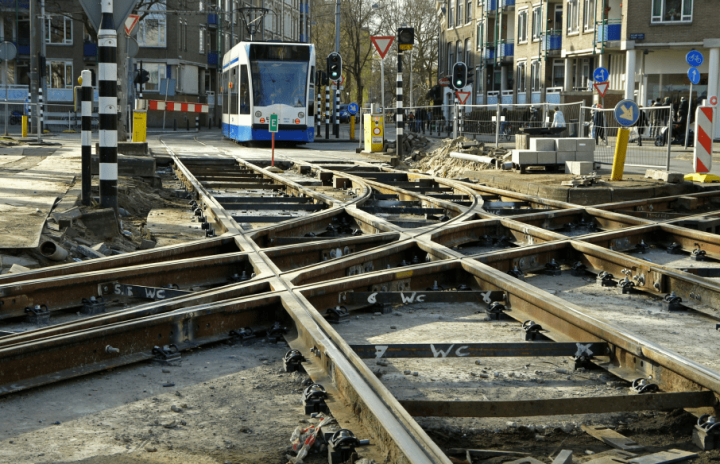 Строительство трамвайных путей